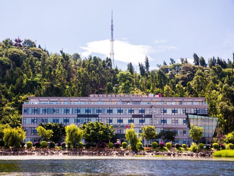 Greentree Inn Yunnan Dali Puhai Binhai Road Business Hotel Zewnętrze zdjęcie